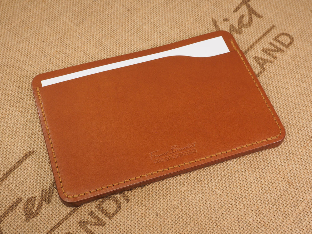 
            
                Load image into Gallery viewer, Handmade 4-by-6 (4x6&amp;quot; / 102x152mm) Index Card Holder Memo Notepad Jotter Pad / Pocket Briefcase - Veg-Tan Leather - Cognac / Chestnut / Dark Brown
            
        