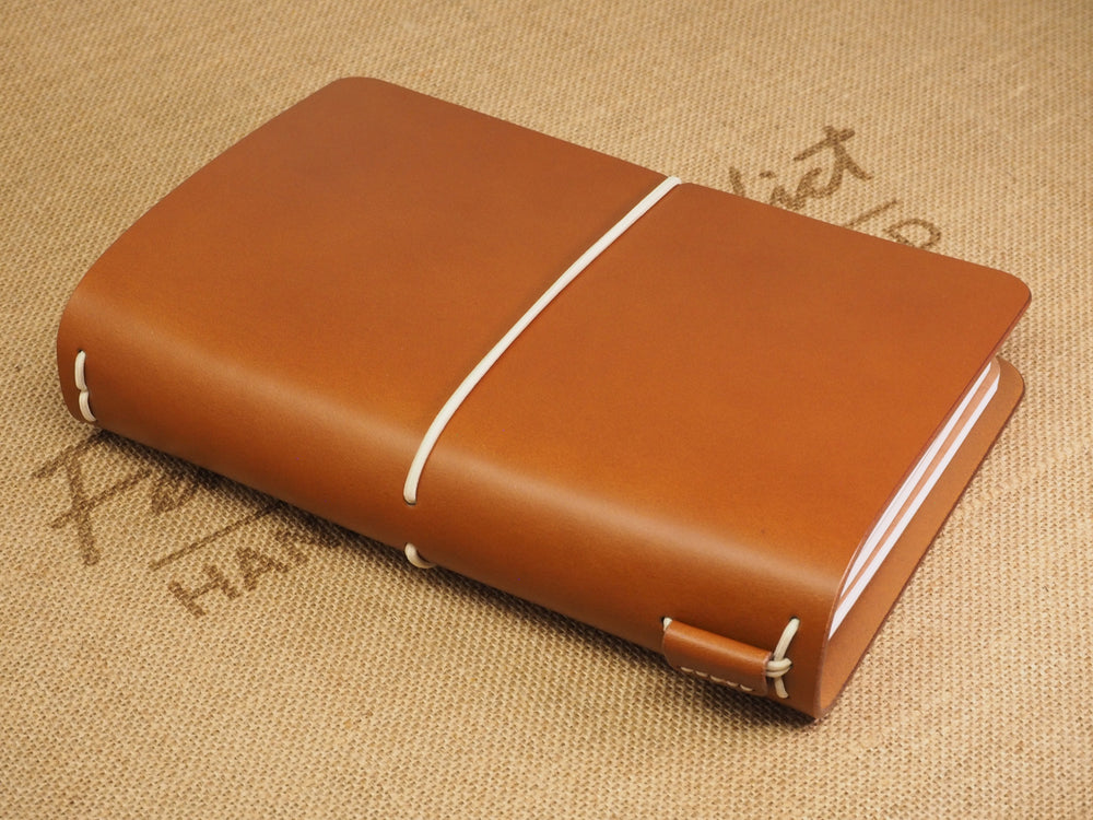 Handmade 'Explorer 4' Leather Traveler's / Travellers Notebook Cover (without page marker)  - Generic A5 14.8x21cm - Cognac Tan & Beige