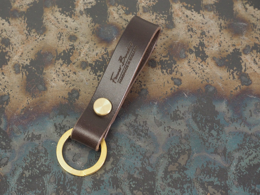 Handmade Leather Loop Keyring with Solid Brass Hardware - Veg-Tan Leather - Cognac/Chestnut/Dark Brown/Black