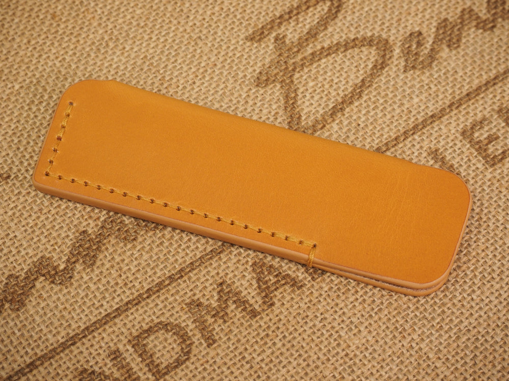 DISCOUNTED ('almost perfect') Handmade Gentleman's Pocket Comb Leather Case for KENT OT comb - London Tan Bridle Leather