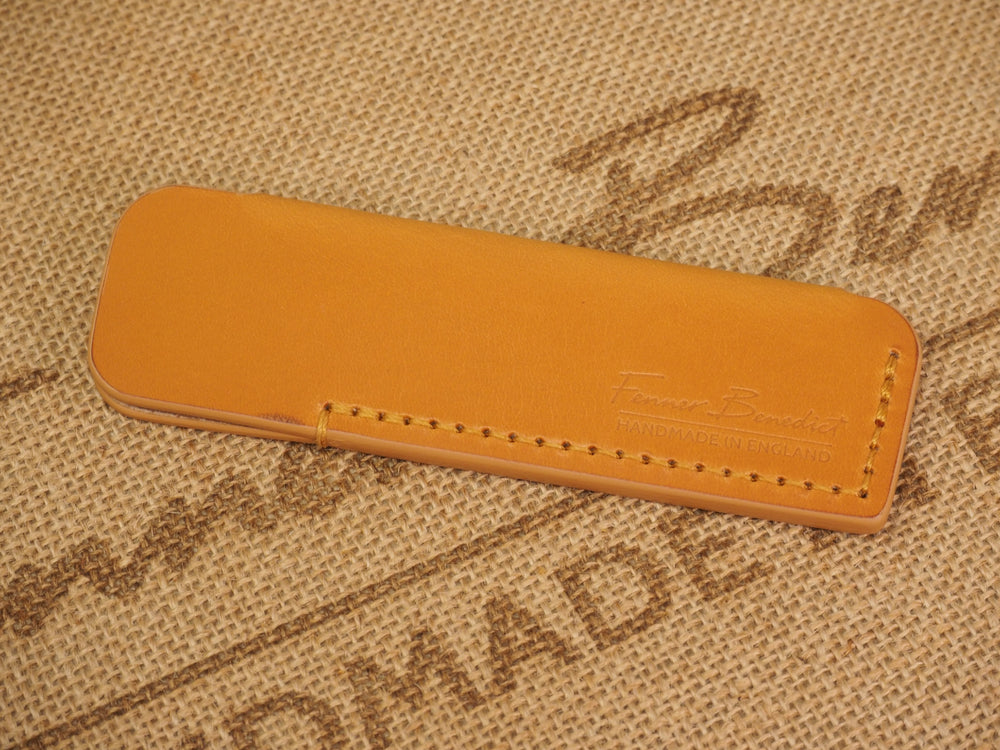 DISCOUNTED ('almost perfect') Handmade Gentleman's Pocket Comb Leather Case for KENT OT comb - London Tan Bridle Leather