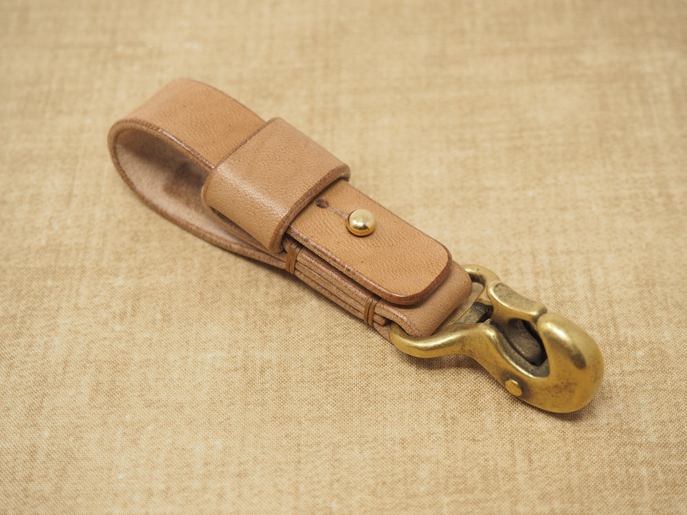 Handmade Beaked Hook Belt Hanger for Pocket Carry of Keys / EDC - Natural Horsehide