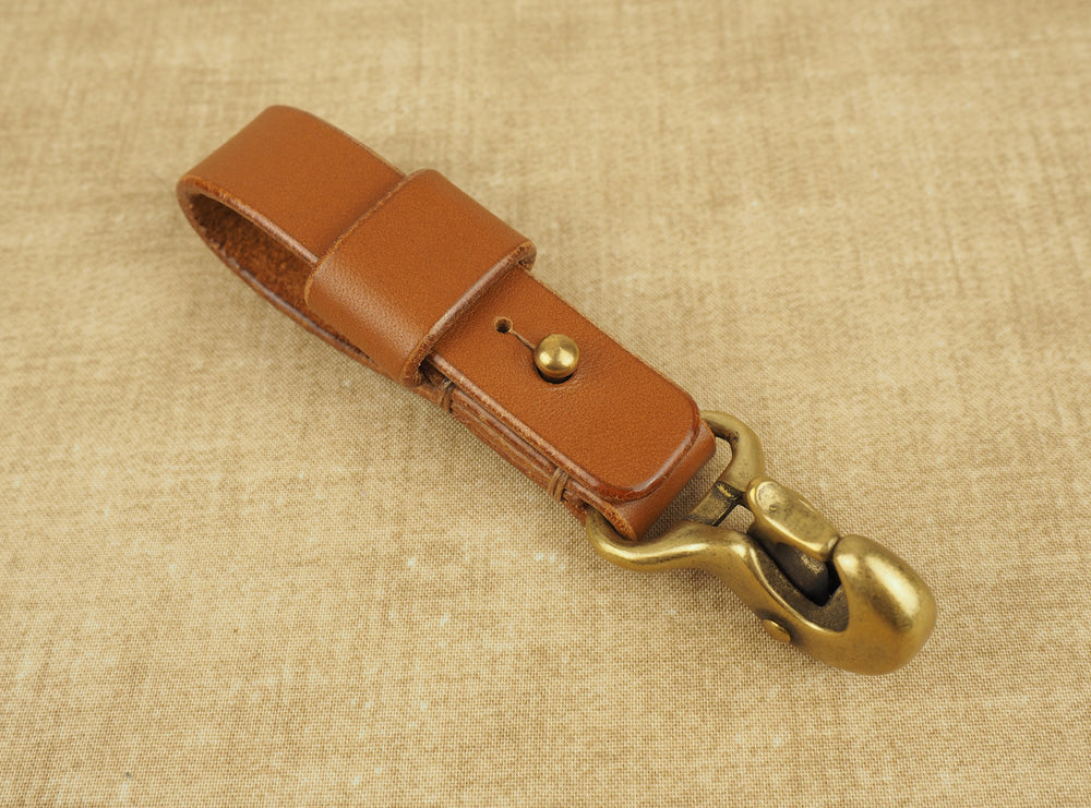 Handmade Beaked Hook Belt Hanger for Pocket Carry of Keys / EDC - Veg-Tan