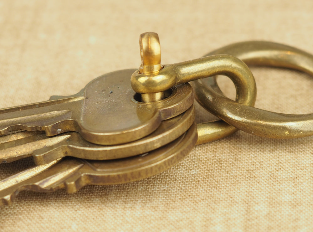 Japanese Small Brass Shackle for Keys / Wallet Chains - Solid Raw Brass - Set of 2 (Pair)