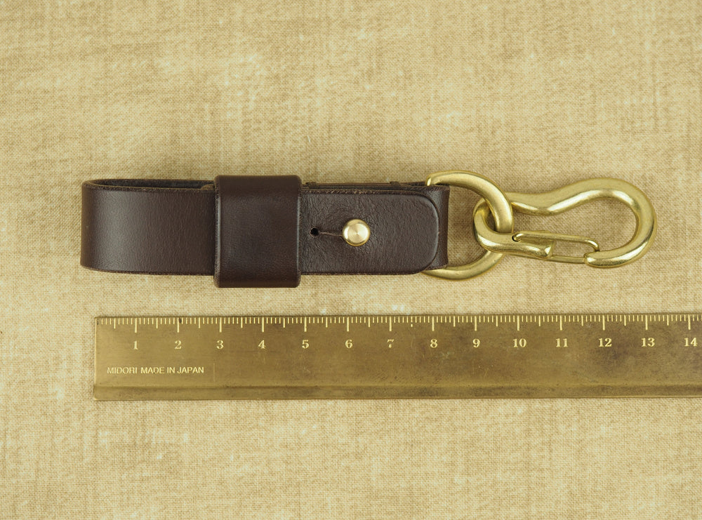 
            
                Load image into Gallery viewer, Handmade D-Ring Belt Hanger for Keys / EDC with Spring Gate Hook Clip - Veg-Tan
            
        